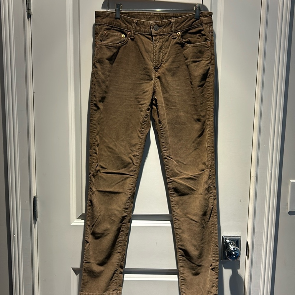 American Eagle Corduroys 30-32